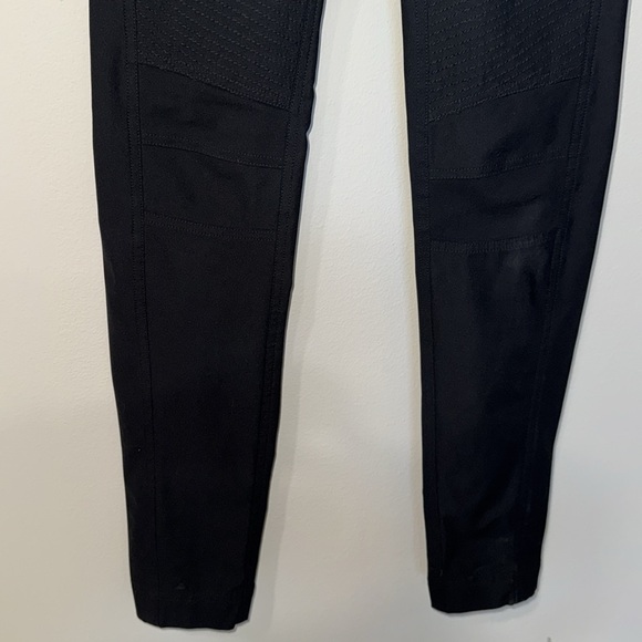 Lululemon Bust A Move Pant Black Size 2 - Picture 3 of 6